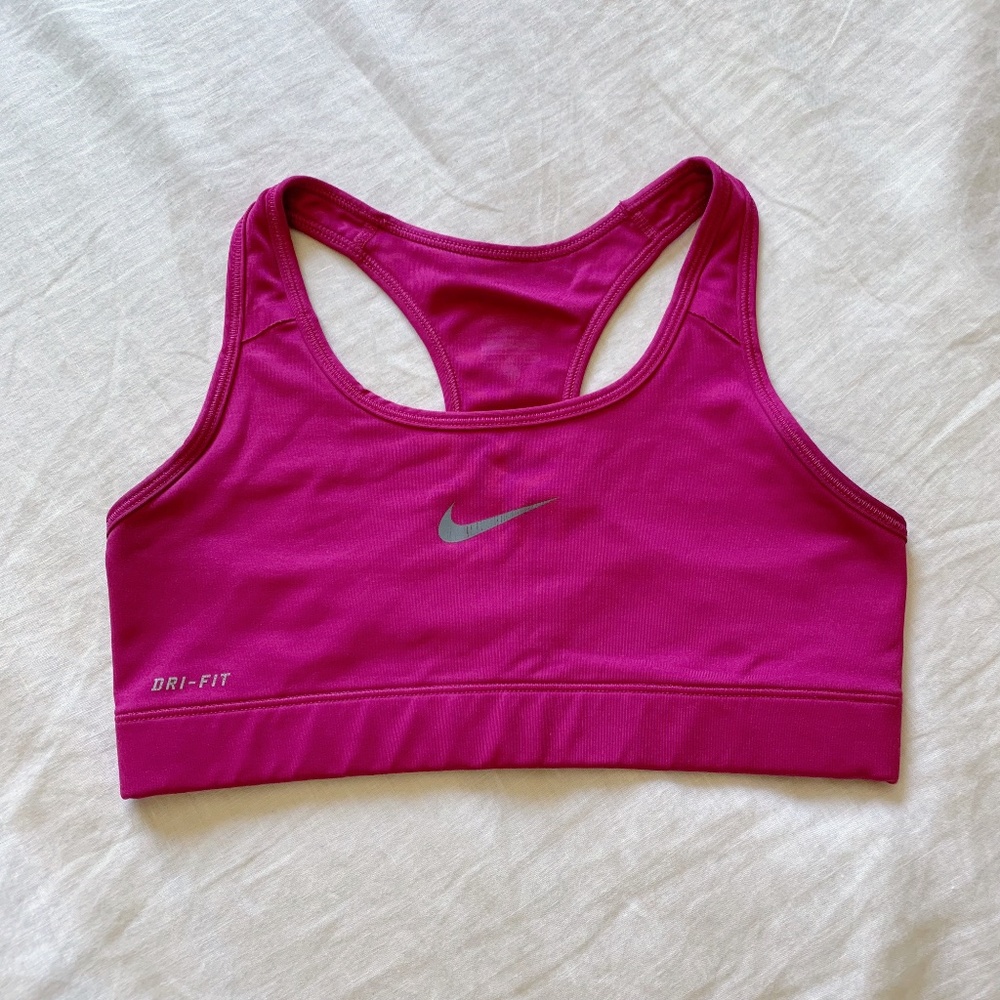 Nike Pro Swoosh Dri-Fit Sports Bra